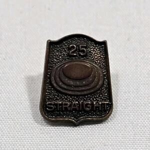 Vintage 25 Straight In A Row Skeet Shooting Lapel Hat Award Pin
